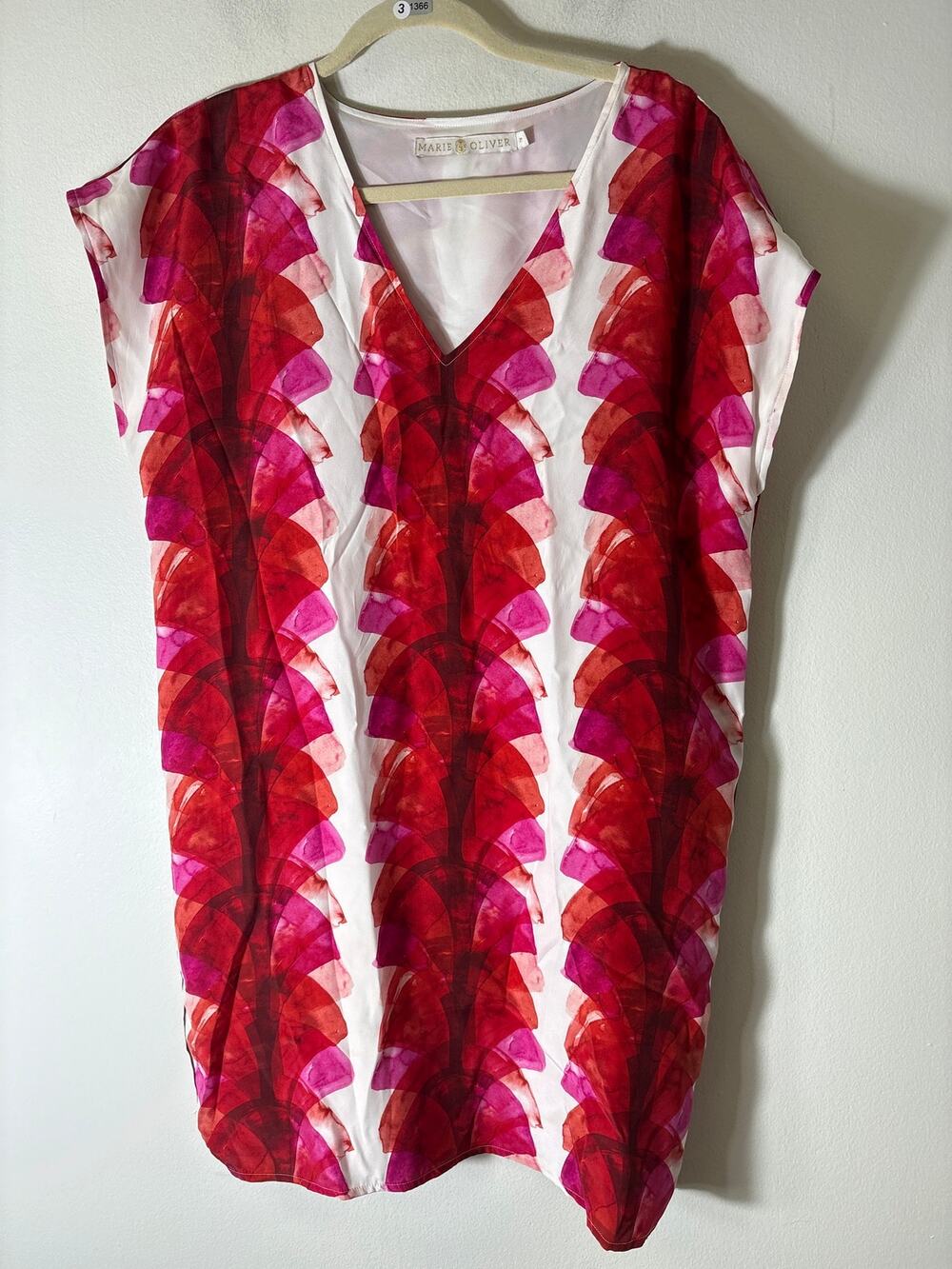 Marie Oliver Red Cap Sleeve V-Neck Silk Knee Length Shift Dress Sz M